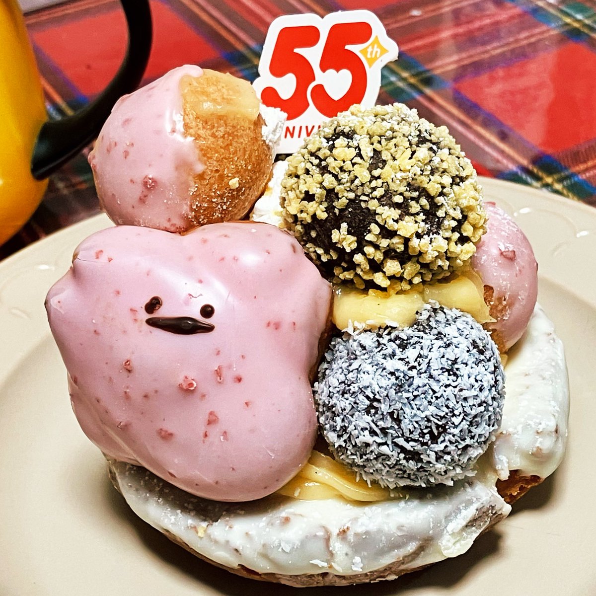 久しぶりにドーナツ🍩
初見で「キェェェ」って言っちゃった