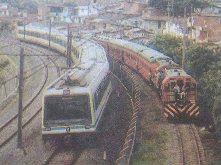 juanknl5's tweet photo. @metrodemedellin ¡Felicitaciones por tus primeros 30 años! 🥳 Gracias por llevarnos a todos lados sin tráfico y por ser el único lugar donde la gente hace fila de verdad. ¡Que sean muchas décadas más! de cultura Metro! 💚 https://t.co/U94F3AmEDS