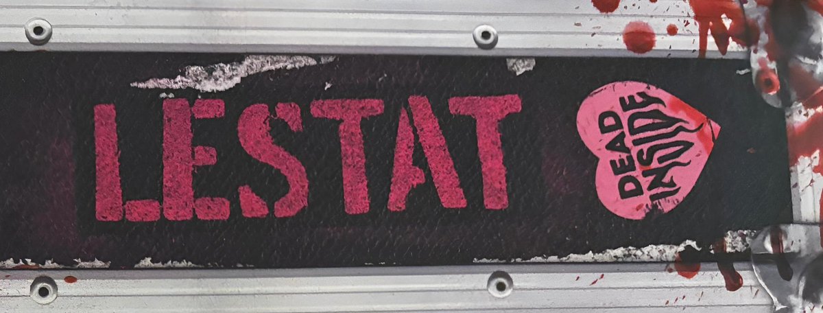 i’m still not over lestat’s cute pink logo