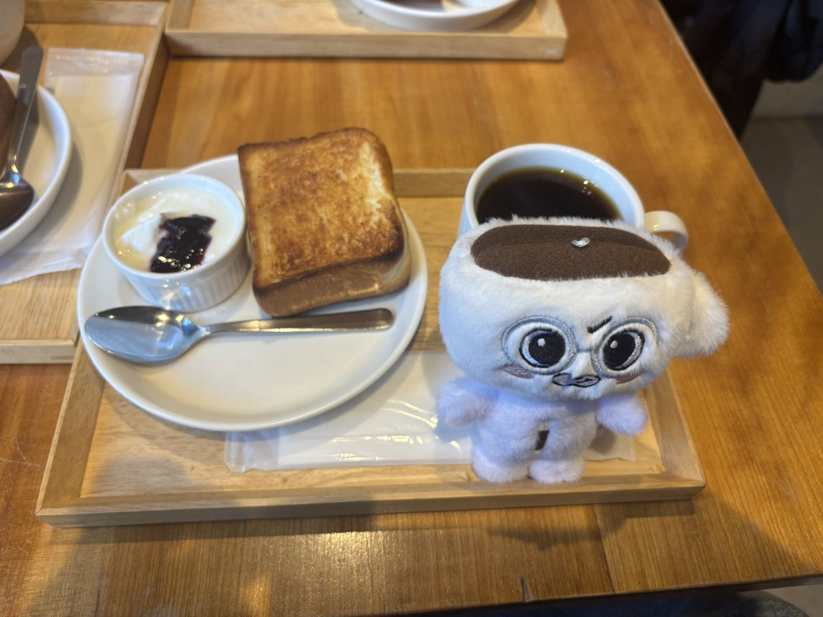 NMIXXFANBOY's tweet image. 25 1130 愛知お留守番塩素会🐋

1stワルツを塩素のみんなと見守ることができて良かった😆みんな素敵すぎてすごく幸せな空間だったよ！！遠方から来てくれた方達ありがとう‼️忘れられない1日になった！niwaさん素敵なプレゼントありがとう✨✨大切にします！！NMIXX最高🥳
#NMIXX #NSWER #塩素会