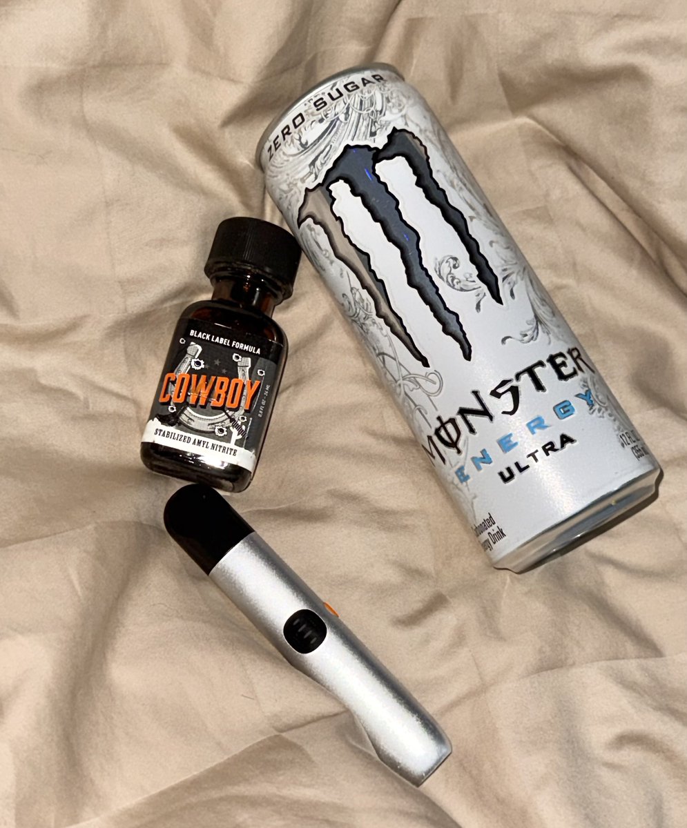 rafael_mcf's tweet photo. Midnight snack or whateva https://t.co/n4o299KEPe