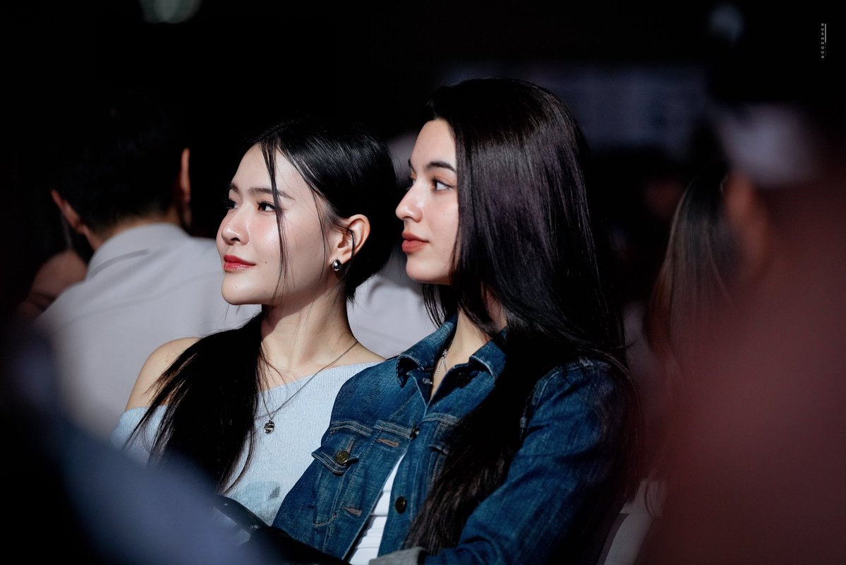 อันนี้ก็คือหวานเกิ้นกระซิบกันไป กระซิบกันมา

#Shellybenda #pundao
#shellypundao