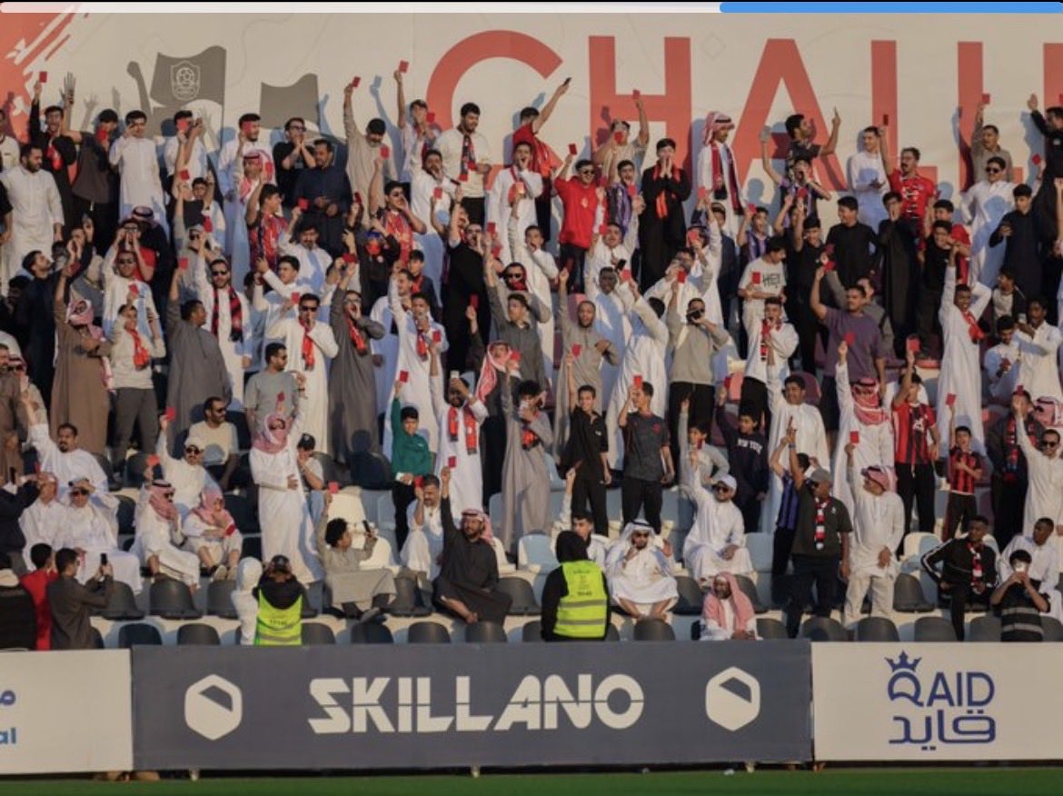 radaaar10's tweet photo. شكراً ولا توفيكم حقكم ياأسود المدرجات الحمراء .. #الرائد

 أبشركم ( رسالتكم وصلت 📨 ) 👌🏻

 المطلوب الهدوء لأن الطرف الآخر يحاول الاصطياد بالماء العكر . 

 #حل_اداره_الرايد_مطلب_جمهوره5 https://t.co/nBqFPXSm6B
