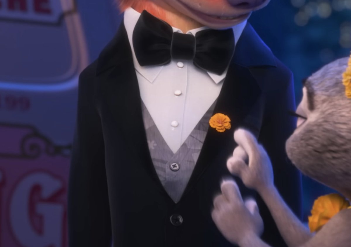 그러니까 난 가끔…주디가 닉 취항 반영해서 수트 베스트를 하와이안 무늬로 준비했다는 사실을 믿기 힘들엇던거같아..