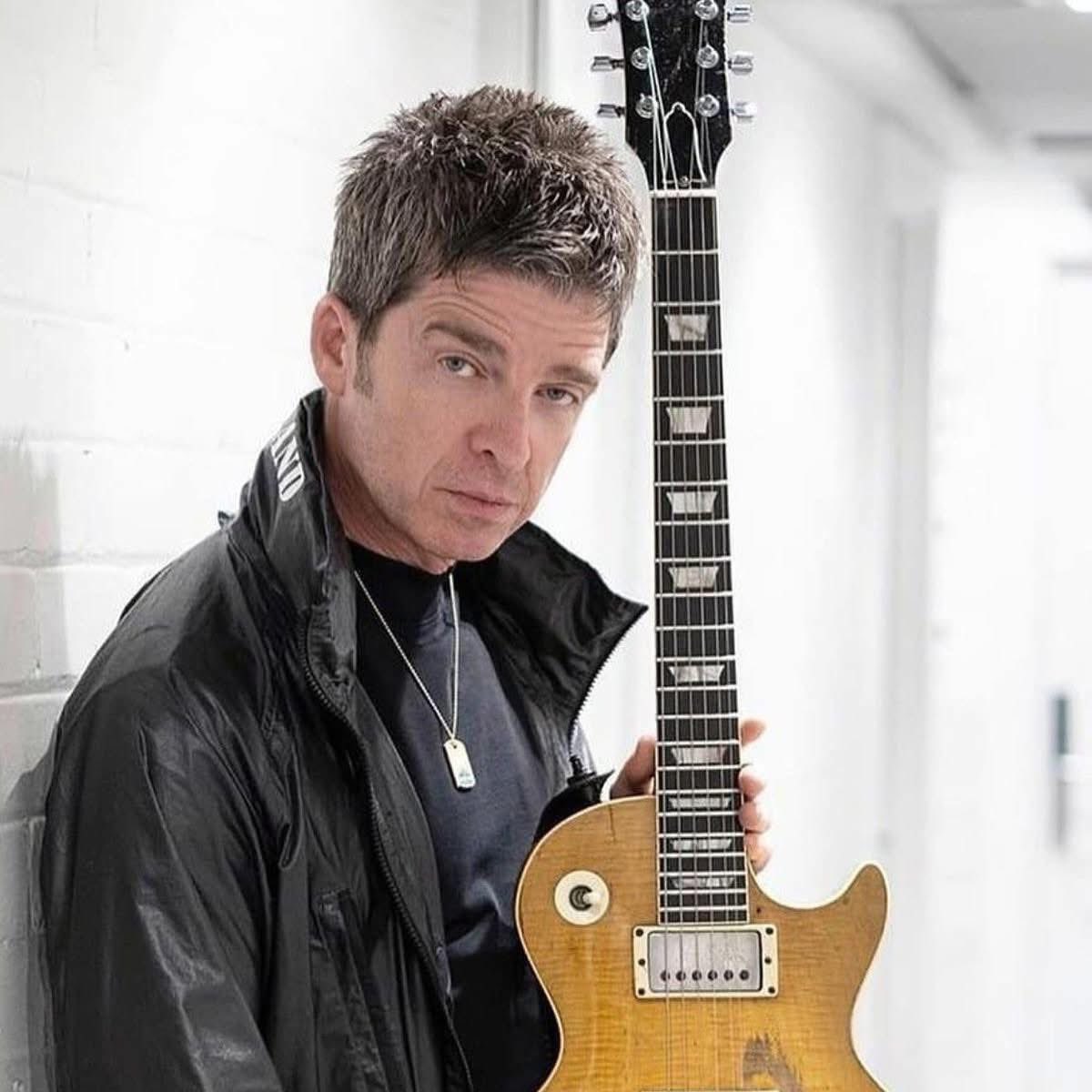 Noel Gallagher reveals his “personal favourite” Oasis song:

“I mean, ‘The Best’ — I don’t know, but the most famous are ‘Don’t Look Back In Anger’ and ‘Wonderwall’. They are the ones that everybody in the world seems to know. Whether they are the best? I don’t know. Everybody