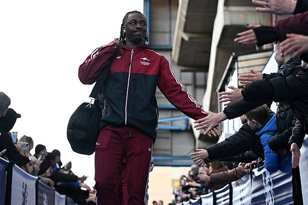 DTalkingArsenal's tweet image. Arteta, Odegaard, Rice and Eze arrive. 👊🔴⚪️ #AFC #CHEARS