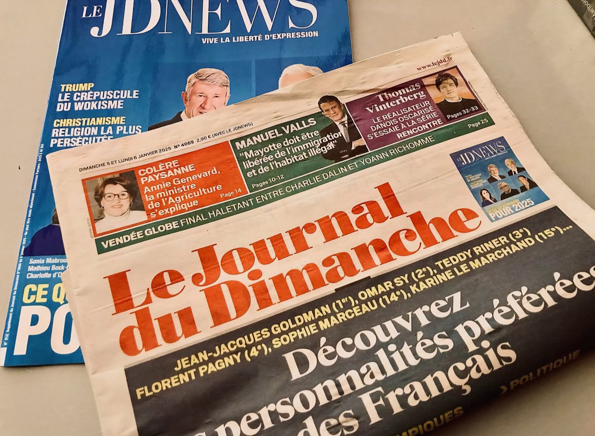 Pauline69006's tweet image. Le #dimanche, je préfère boire du #JackDaniels que dévorer le #JDD. (Système D)