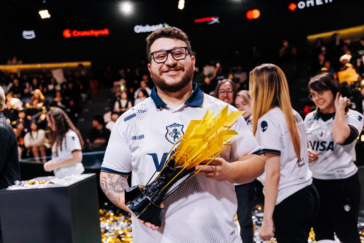 TL VISA napz tweet media