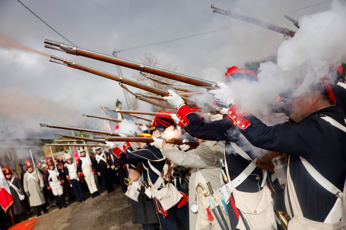 ComunidadMadrid's tweet photo. 🇪🇸 La Comunidad de Madrid conmemora la batalla de Somosierra, símbolo de la defensa de la libertad y la soberanía nacional.

✅ Esta semana se iniciaron los trámites para declarar este enclave Bien de Interés Cultural, categoría Sitio Histórico.

+Info: https://t.co/JdEOjLLr0n https://t.co/tjSNJnW1Og
