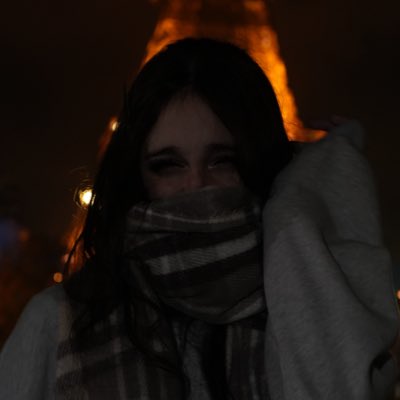 #NewProfilePic
<a href="/mao_raw/">Lorraine</a> —&gt; mon compte basé que sur la photo et le cinéma