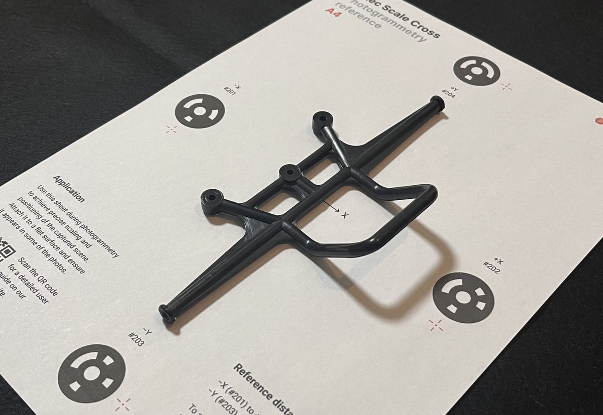 PASSO1031's tweet image. Artec Studioのフォトグラメトリ凄い
ツルツルテカテカで特徴点少なくてもかなりいい感じに3D化できる
しかも素材はiPhoneで適当に撮った動画