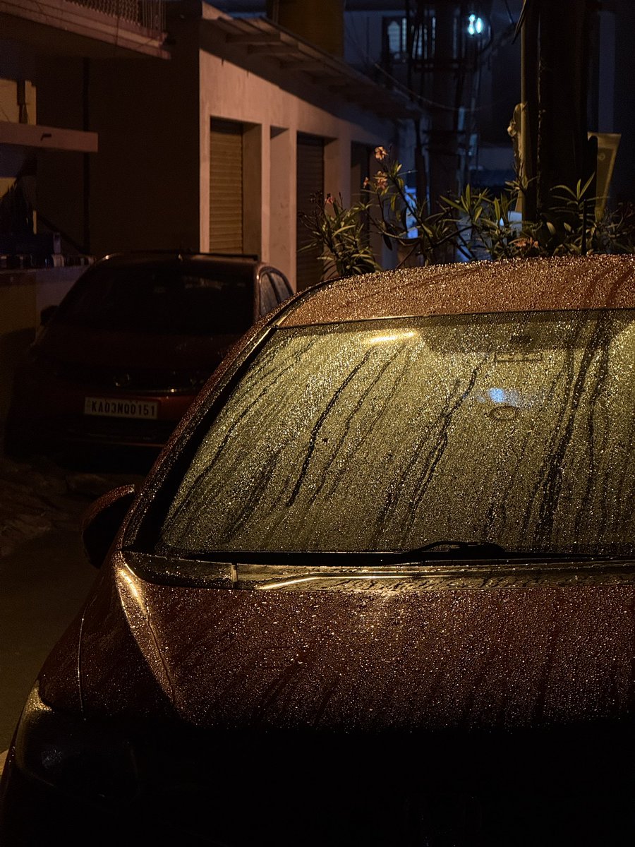 axbixh's tweet image. Love this weather in Blr rn