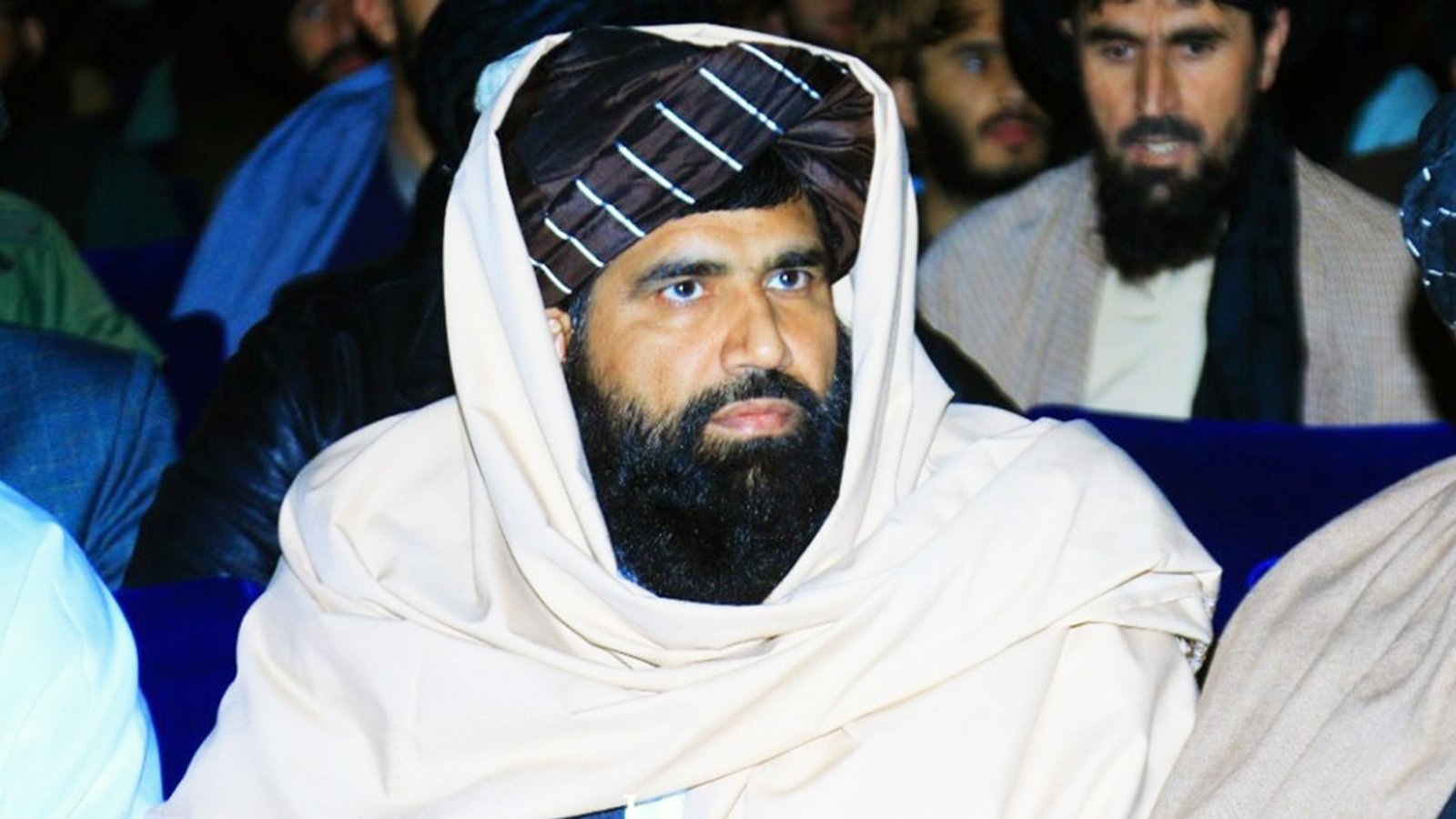 وزیر کار طالبان درباره اعزام قانونی کارگران افغان به خارج گفتگو کرد