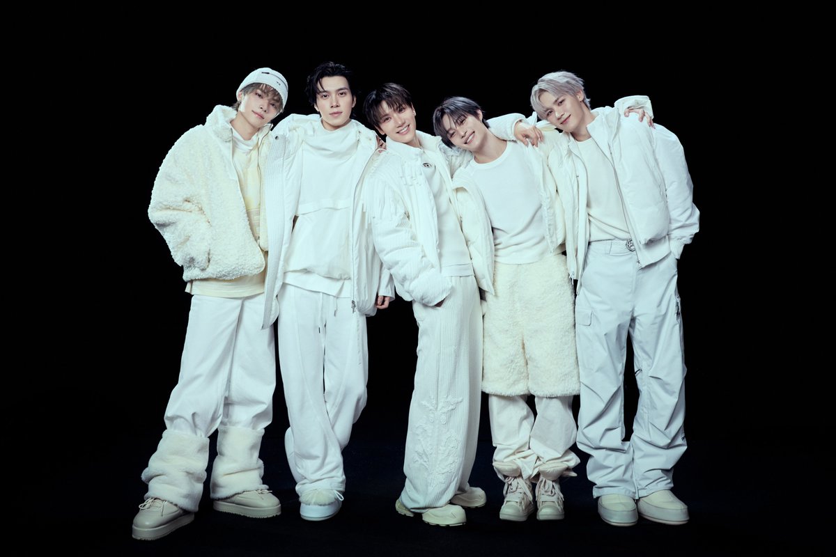 WayV tweet media