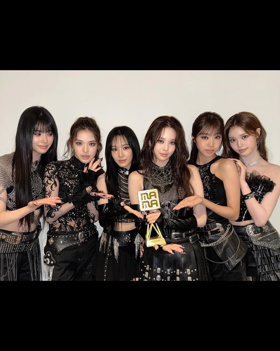 메메케 tweet media