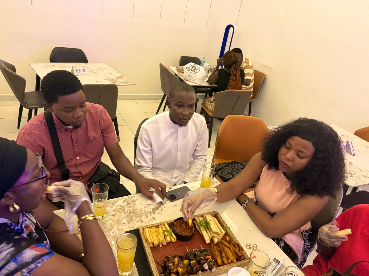 Building the future is easier when you’re surrounded by the right tribe.🥹💙

Smart conversations and even better energy!
Great hangout with the BlockNova tribe!💪🏾