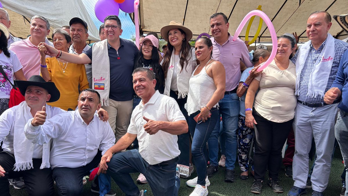 #Caparrapí nos hizo sentir como en casa.
Gracias a cada familia, líder y amigo por recibirnos con tanta calidez y cercanía.

Junto a <a href="/Lucho_gonzalezP/">Luis Roberto González Peñaloza</a> y el senador <a href="/JFLemosU/">Juan Felipe Lemos Uribe</a>, compartimos una jornada de escucha y compromiso desde el territorio.

💜 Seguimos #UnidosPorCundinamarca