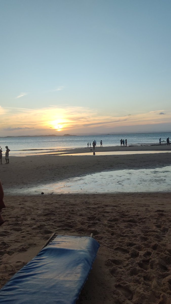 monokai_dev's tweet image. Esqueci como faz commit