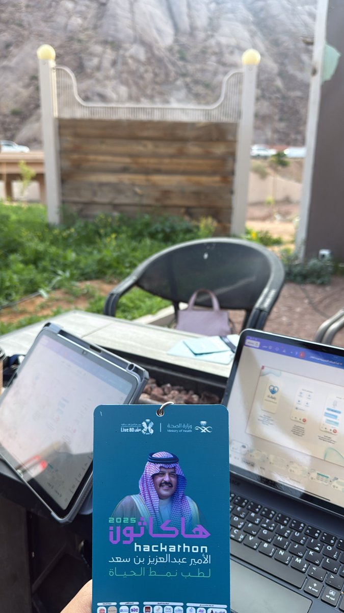 t_i2004's tweet photo. سعيدة جدآ بمشاركتي في هاكاثون الأمير عبدالعزيز بن سعد لطب نمط الحياة وعرض حلولنا المبتكرة في مسار تعزيز الحياة الصحية أمام نخبة من العقول الملهمة , كانت تجربة ممتعة وفخورة بالمرحلة الي وصلنا لها رغم التحديات والمنافسة الصعبة 👩🏻‍⚕️🪄. 
#مؤتمر_حائل_الدولي_لطب_نمط_الحياة https://t.co/ecNd7zRpQo