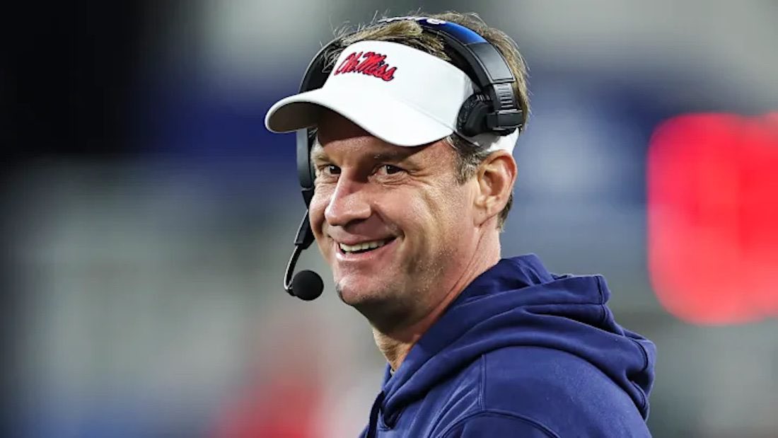 NBSMediaLIVE's tweet image. The wait is over! Is @Brinks open on Sunday? @LSUfootball gets their man, Lane Kiffin leaves Ole Miss for Baton Rouge.  #GeauxTigers #SECFootball