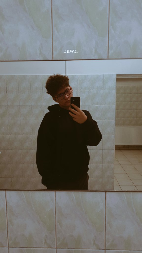 _oskar_7 tweet media