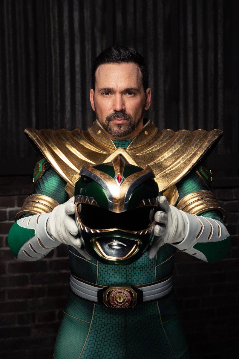 jdfffn's tweet image. “Don’t look back—your future isn’t behind you.” — JDF
living his truth is learning from the past, releasing negativity, and moving forward with purpose, strength, and heart.