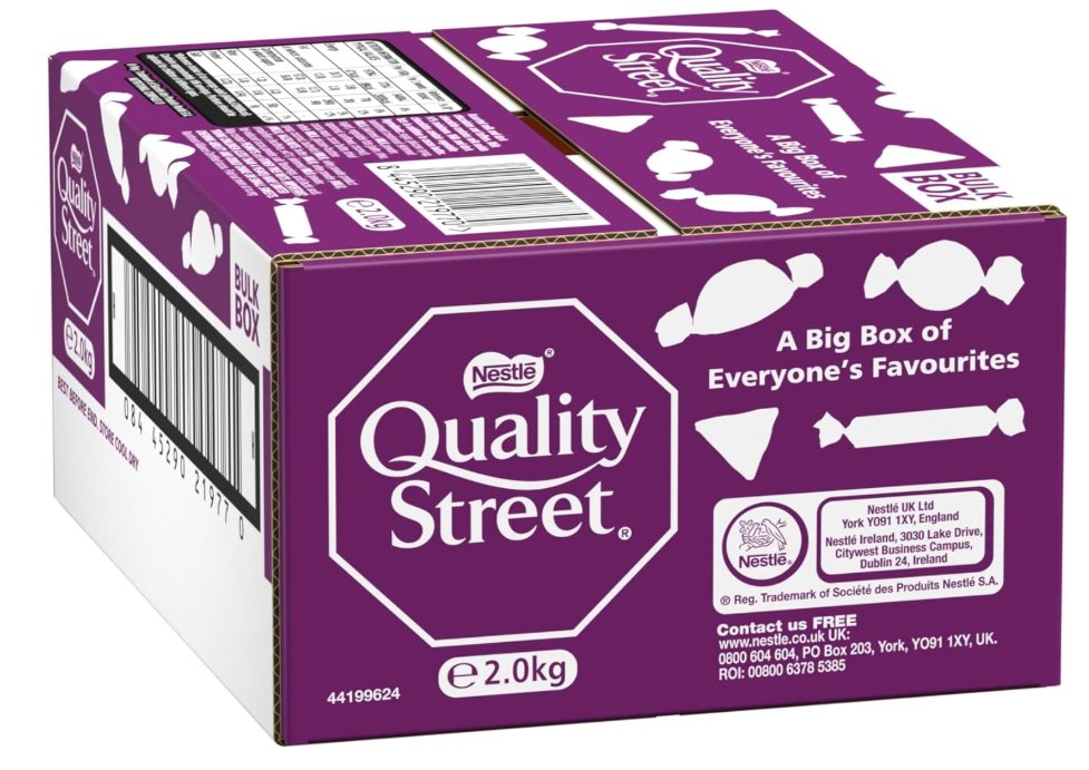 MagistratesBlog's tweet image. Christmas sweets ordered: £20 for 2 kg of Quality Street: amzn.to/48bnSKw (aff.) Of course I only buy them because I like the pretty coloured wrappers.