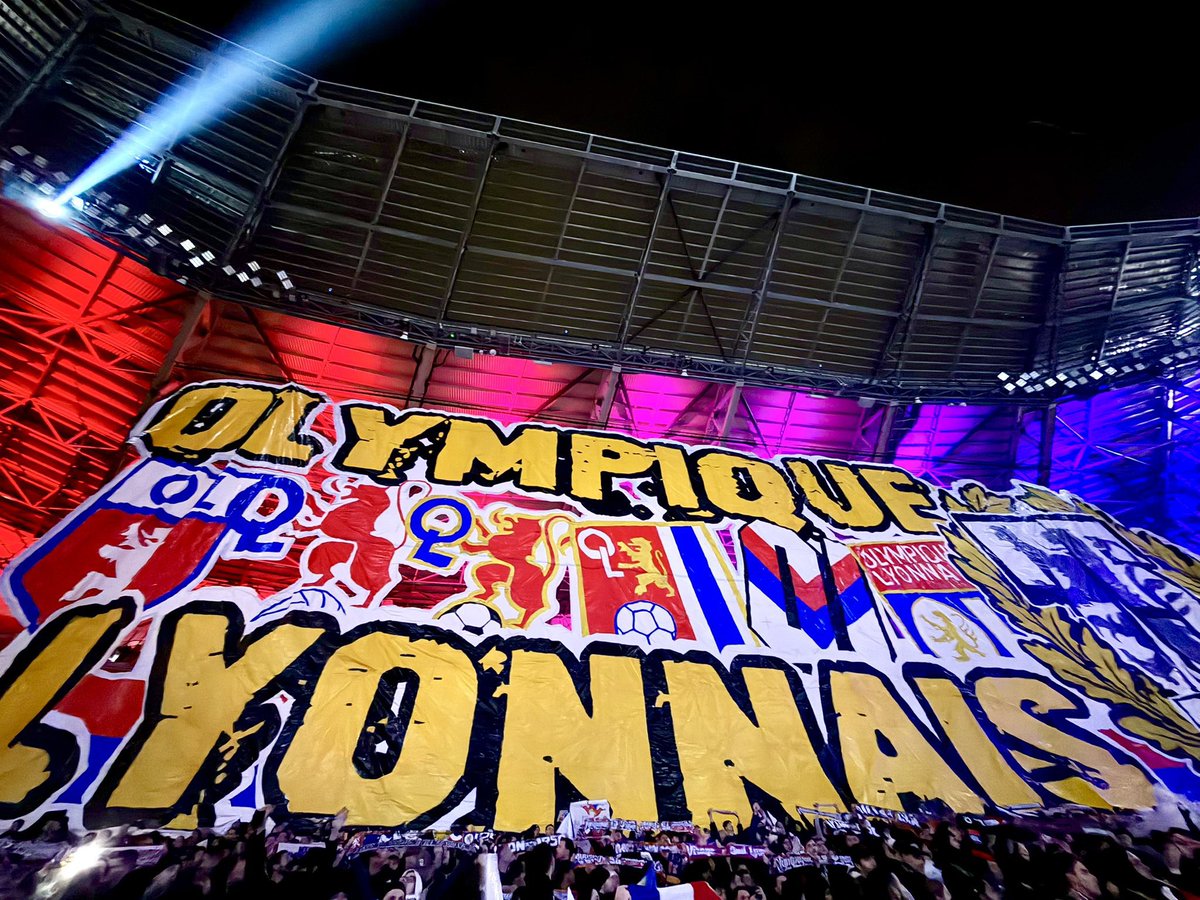 ActuL1_'s tweet image. ❤️✨ OLYMPIQUE LYONNAIS ✨💙

De l’art.

📸 @D2LY69
