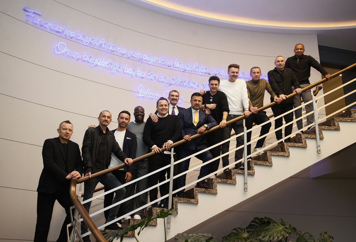 Bahsettikleri “bir ve beraber” oldukları tarih, FETÖ’den hüküm giydikten sonra “etkin pişmanlık” yasasından yararlanarak serbest kalan FETÖ itirafçısı Uğur Boral ve ifadesinde adı geçen Tuncay Şanlı ile Gökhan Gönül. Mazilerinde hakikaten de tarih yatıyormuş.