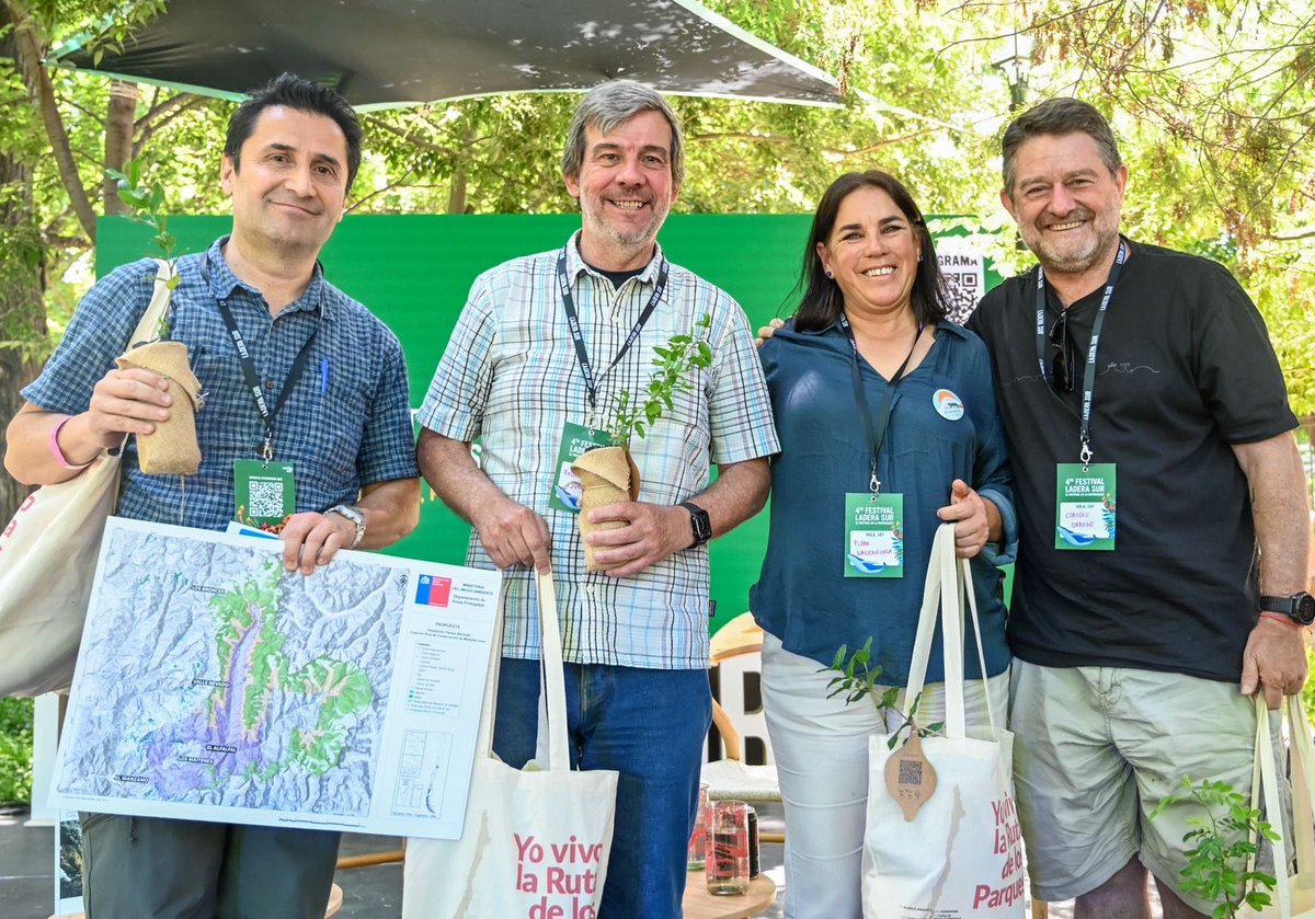 Orrego's tweet image. Estuvimos en el Ladera Sur Fest reafirmando nuestro compromiso con el cuidado del medioambiente y el acceso a la montaña. Compartimos el trabajo que estamos realizando para sacar adelante el Parque Tupungato y así se convierta en el próximo pulmón verde de la #RM. 

Desde el…