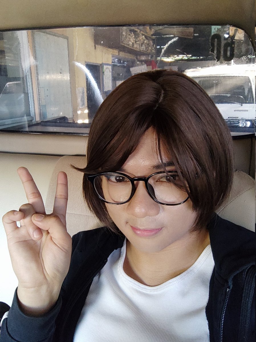 Ruunacy's tweet photo. cosplay                 vs              daily https://t.co/KPLgVlPQoq