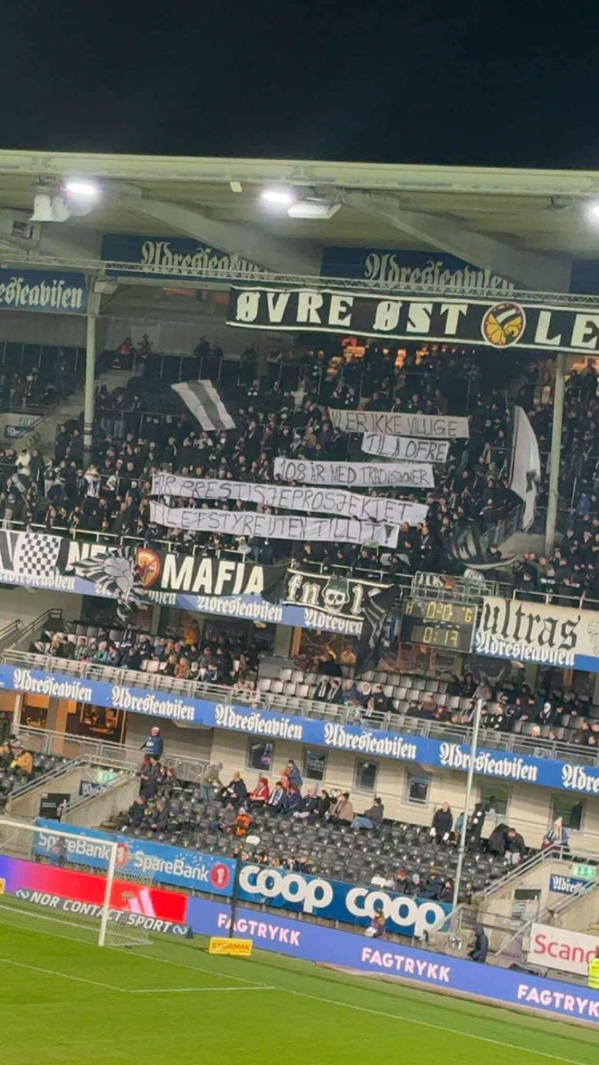 Pungskaille's tweet image. «Ekke lett å være Rosenborg-fyr lenger nå.» 
Mens andre lag kan pust ut etter endt sesong, står vi midt i vår viktigste kamp⚔️