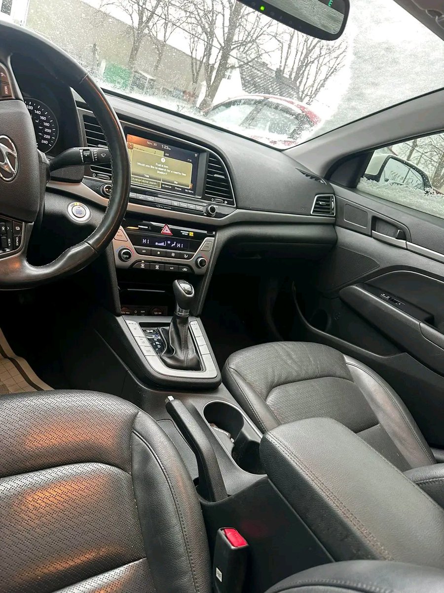 2017 Hyundai Elantra 
Automatic 
178000 km
Fully equipped 
Ac 
Sunroof
Heated seats 
Heated steering wheel
Heated mirrors 
Backup camera 
Cruise control 
Lane assist 
Blind spot monitor 
NINE STAR MOTORS
515/497/0499