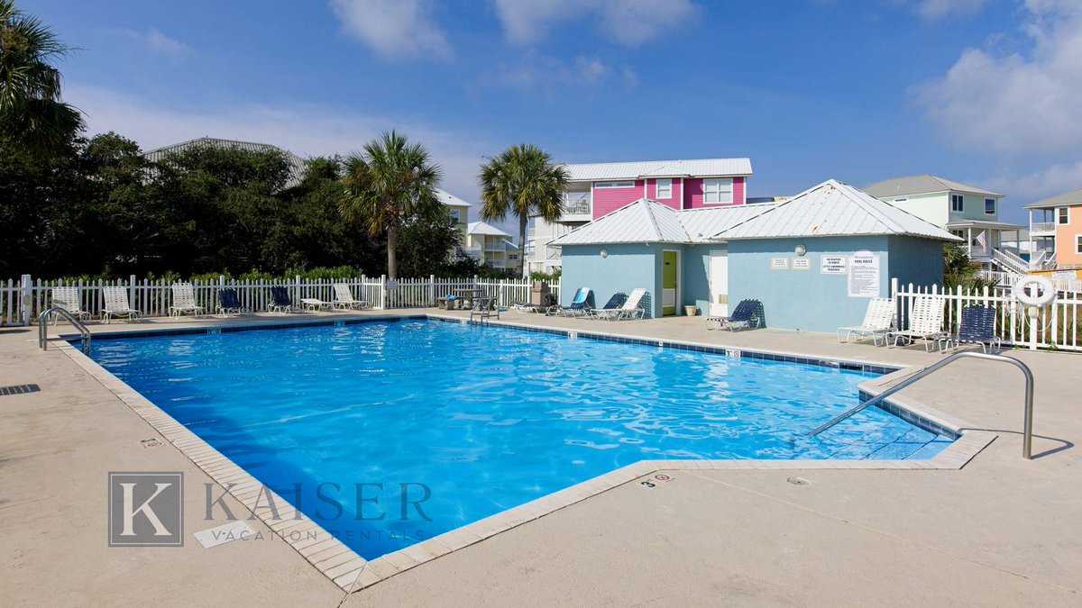 Experience timeless coastal living at Morgantown Morning! A 6-bedroom Fort Morgan retreat featuring classic interiors, resort-style amenities, and beach access just a hop and a skip from your door.

Book your stay 👉 loom.ly/5LcCCGw

#fortmorgan #visitalabama