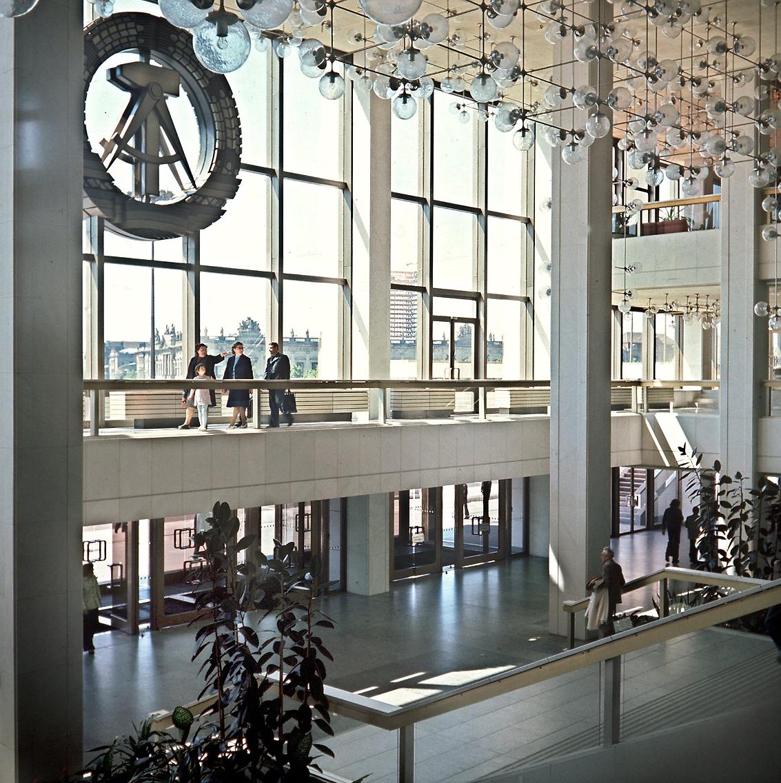 East German Visuals tweet media