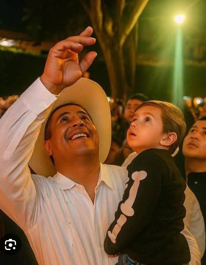 ElAmaDeCasa1's tweet image. Hoy más que nunca NO se olvida esta imagen.