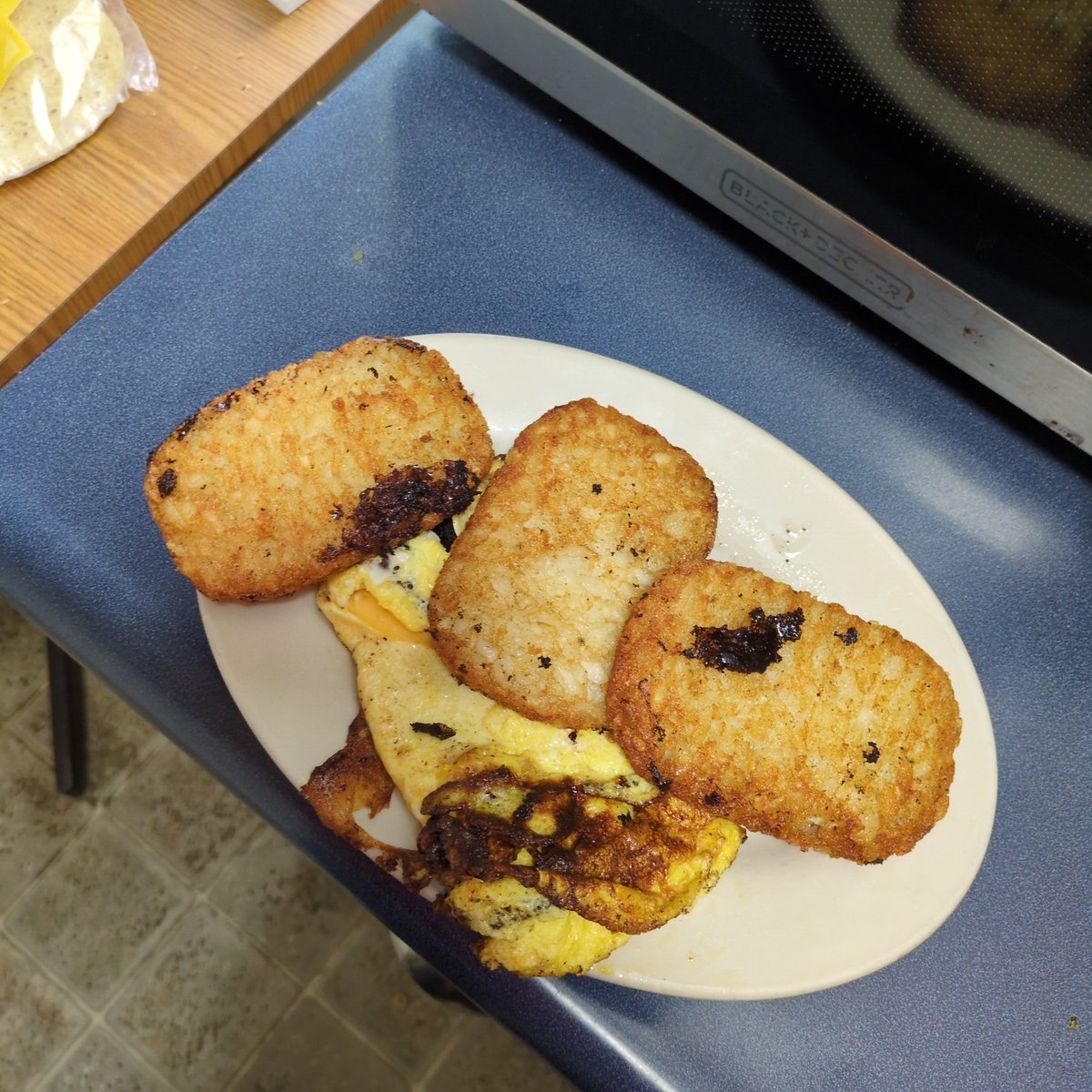ericgreene1977's tweet photo. Breakfast Time #Wetweet https://t.co/e3CFA1Sxr9