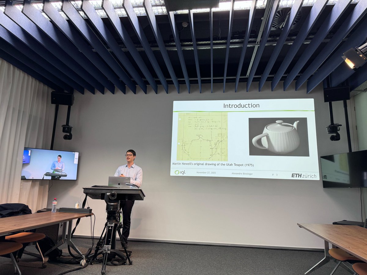 🎓🥳 This Thursday, I successfully defended my doctoral thesis titled "Shape representations for intuitive modeling and generation", in which I developed methods for easing the process of digital modeling: interpolating curves, sketch-based shape modeling, fabrication-ready