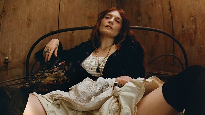 bchartsnet's tweet photo. 🏆💿 The Telegraph elege os melhores álbuns de 2025. Seu favorito entrou na lista?

#1. Everybody Scream — Florence & The Machine
#2. More — Pulp
#3. EUSEXUA — FKA Twigs
#4. From The Pyre — The Last Dinner Party
#5. EURO-COUNTRY — CMAT
#6. Tracks II: The Lost Albums — Bruce Springsteen
#7. People Watching — Sam Fender
#8. Lotus — Little Simz
#9. Who Believes in Angels? — Elton John & Brandi Carlile
#10. The Life of A Showgirl — Taylor Swift