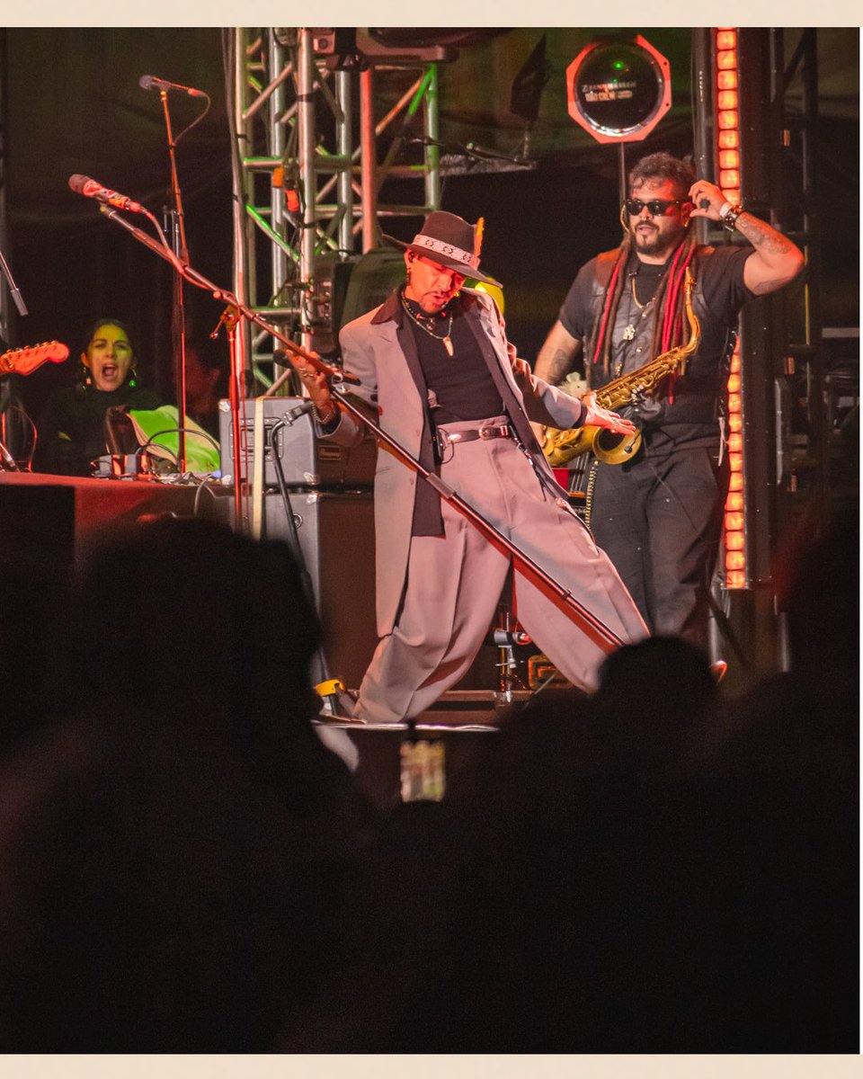 todoindierock's tweet image. La agrupación icónica @malditavecindad estuvo presente en el #TecateComuna 2025

📸 x @eddysseomx 
🖊️ @apodacabooking | @apodacagroup | @tecatecomuna | @ocesa_total | @eticket 

#TodoIndieRock