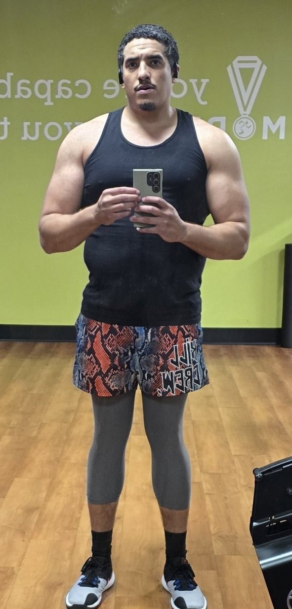 𝓔💕 tweet media