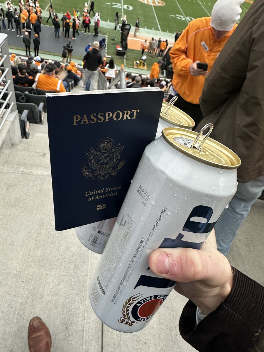 CPA_Doug69's tweet image. A lost wallet never stopped this soldier