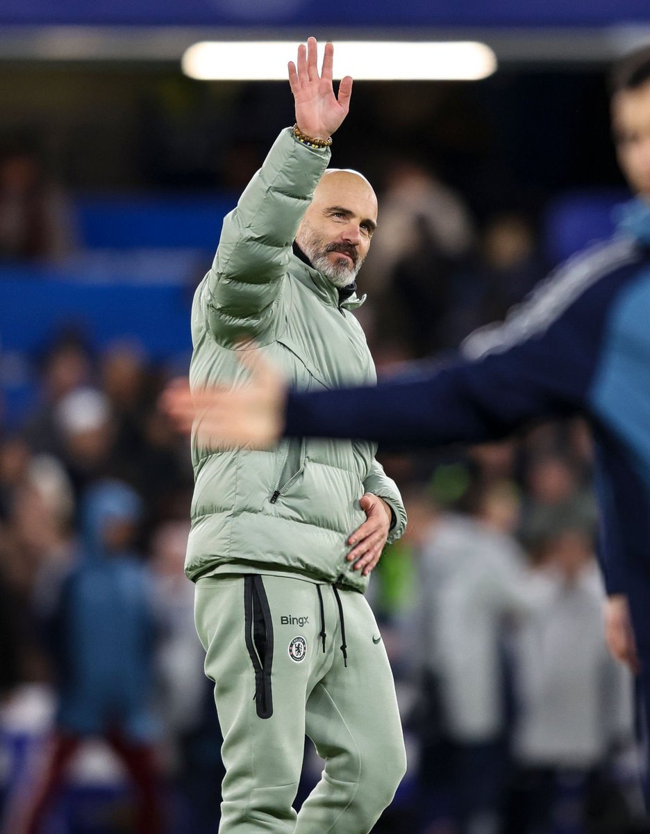 CFCPys's tweet image. Enzo Maresca only one season and a bit into his Chelsea career continues to show that he can and will tactically compete with the best. 

He’s also evolving from his mistakes. Maresca’s biggest compliments today were that not only did we look the better team with 11, but we did…