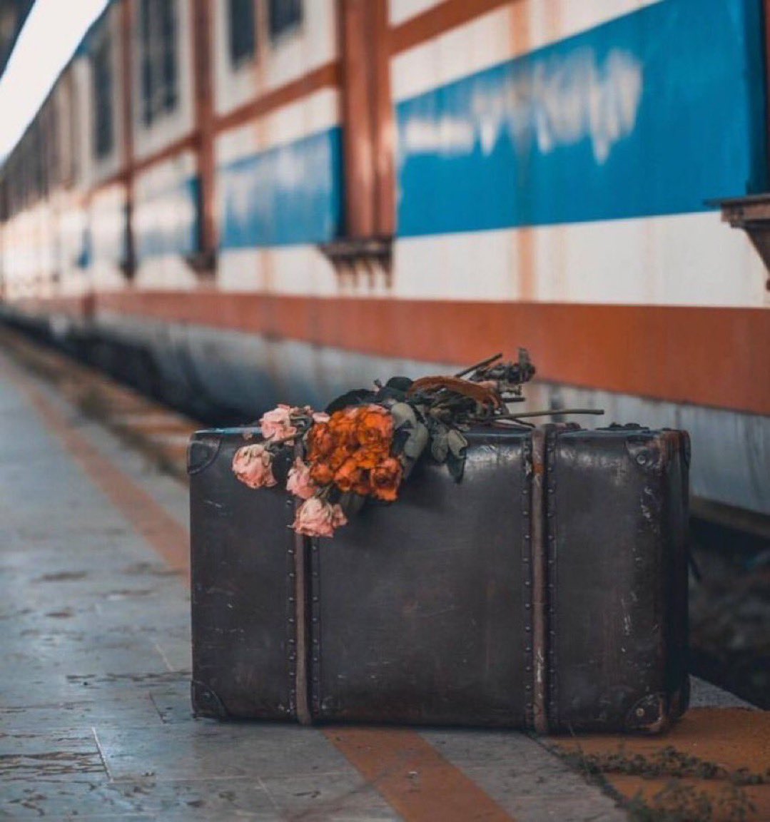 أحتاجگ في وقت باهت كهذا ، انا لست بخير.

#ضماي