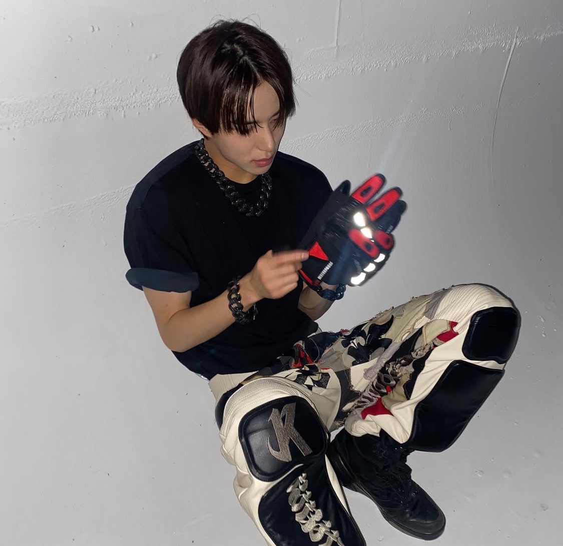 omew (@oooooooyu19) on Twitter photo 