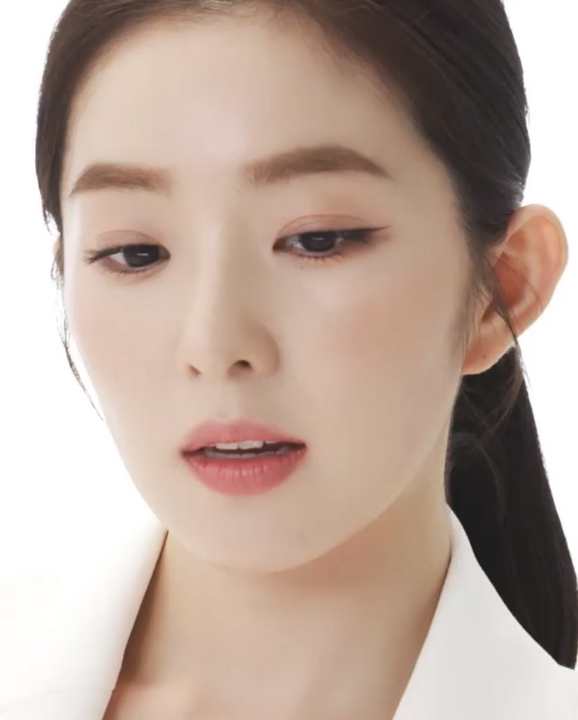 aaaa_ha304's tweet photo. 아님 따로 갈까? 배의 질문에 멍 하던 손 대답하려는데 따로 가 각자 퇴근 시간 맞춰서 도착하면 되지 답 남기고 나가는 배.. 방금 뭐지? 알아서 할거면 왜 물어보는거야? 어이없어 하는 손과 더 뭔가 말을 해야 하는데 꾹 참는 배.. 다정한 대화도 못 해봤는데 날이 선 대화는 더 아니지 싶은 배.. https://t.co/PDWRy5uVjV