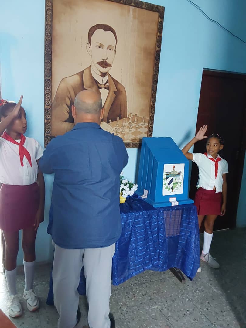 Se desarrolla en #Guanabacoa proceso de votaciones  por el Vicegobernador de #LaHabanaDeTodos 
Reinol Delfín García Romero 
#PoderPopular
#PoderDelPueblo