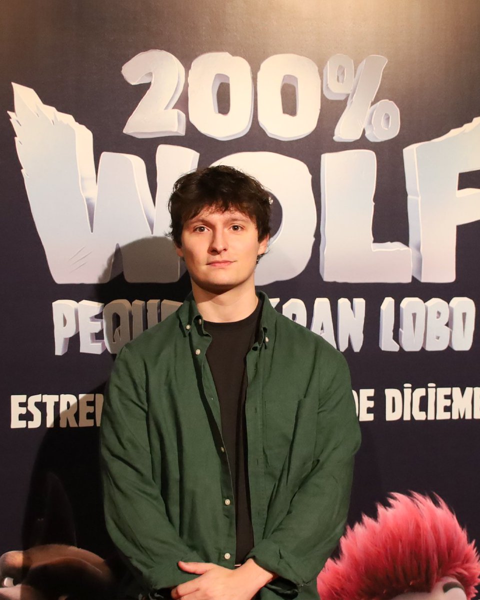 ¡Mañana de preestreno de "200% WOLF PEQUEÑO GRAN LOBO"! 
Hoy el Palacio de la Prensa se ha llenado de risas, aullidos y la visita de los actores que han puesto su voz en la película, desde <a href="/macarenagomez/">Maca 💚</a> hasta <a href="/nachoguerreros/">Nacho Guerreros</a>.
#200WolfPequeñoGranLobo #200Wolf #CineFamiliar