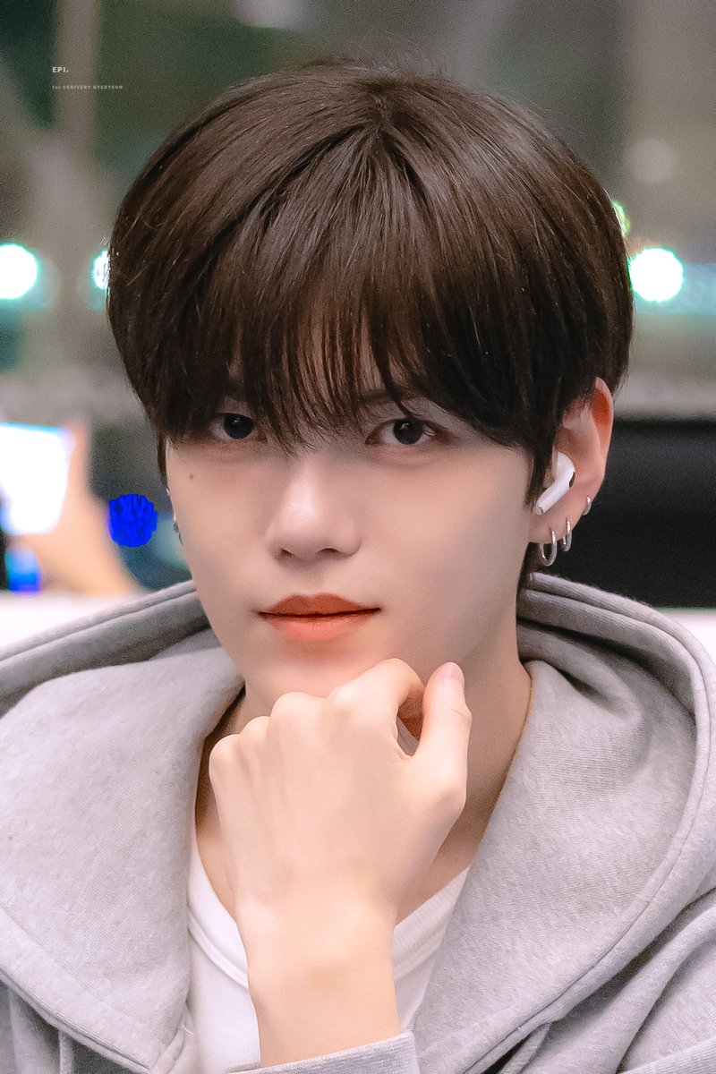 251125 컴백 축하해 !!! ♥️ RED 대박나자 ❤️‍🔥❤️‍🔥#계현 #조계현 #GYEHYEON #베리베리 #VERIVERY
