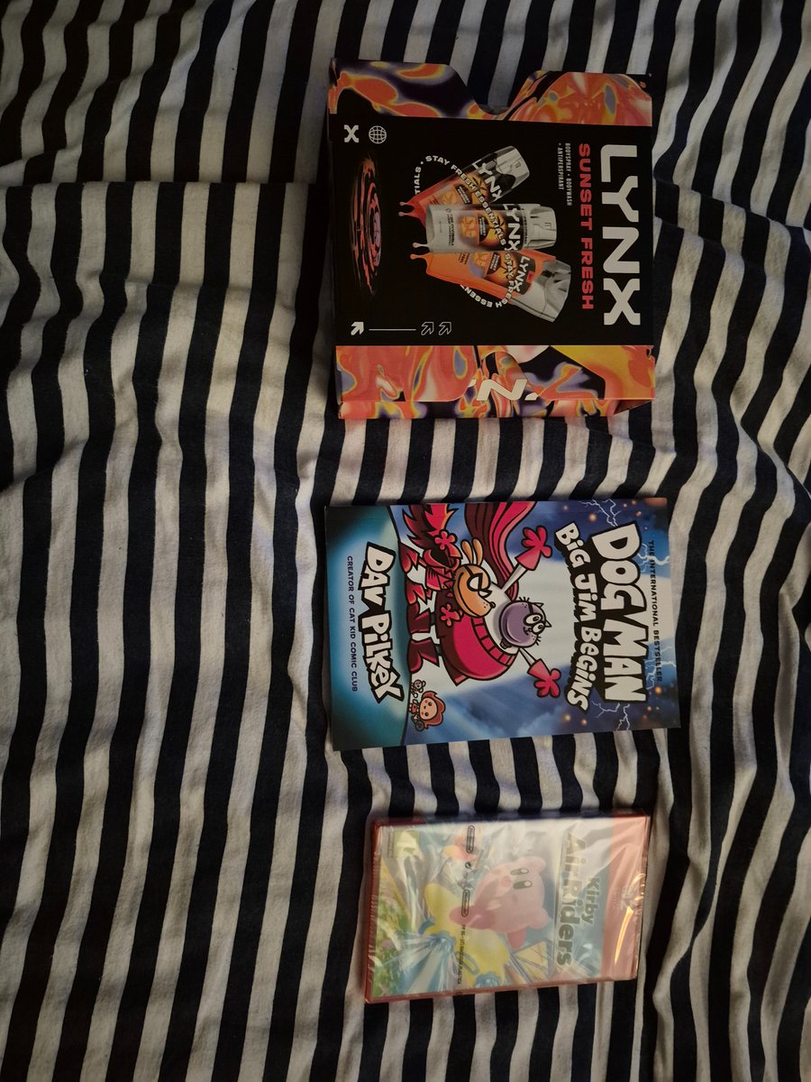 Here are my early birthday presents that i got